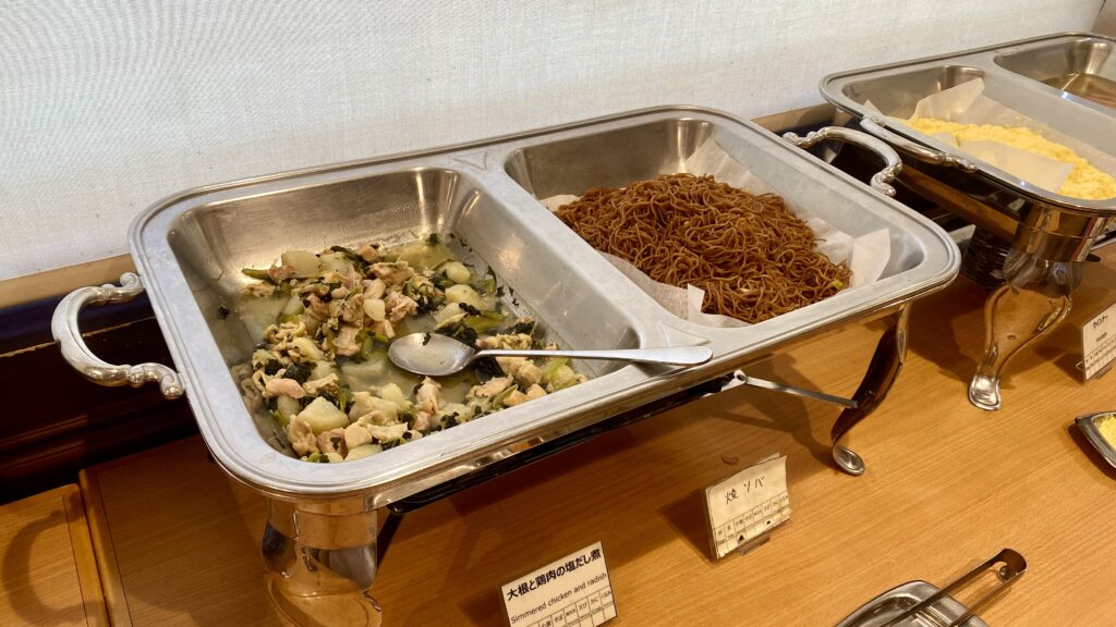 大根と鶏肉の白だし煮・焼きそば