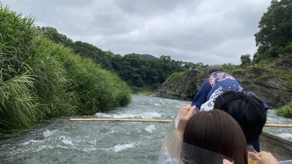 流れが早い時の長瀞ライン下り